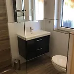 E21 Freistehendes Haus Mit Garten Und Deichblick By Interhome 別荘
