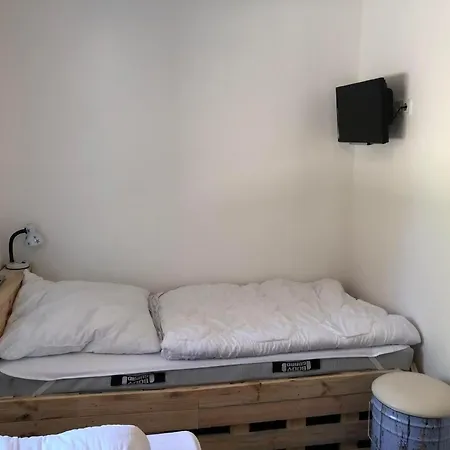 E21 Freistehendes Haus Mit Garten Und Deichblick By Interhome *