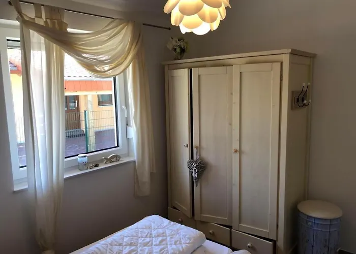 E21 Freistehendes Haus Mit Garten Und Deichblick By Interhome Σπίτι διακοπών Grosswurden